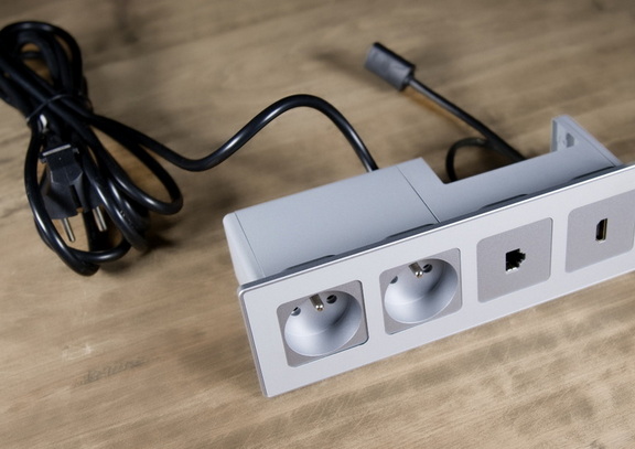 FLAT LITE with 2 sockets and 2 modules